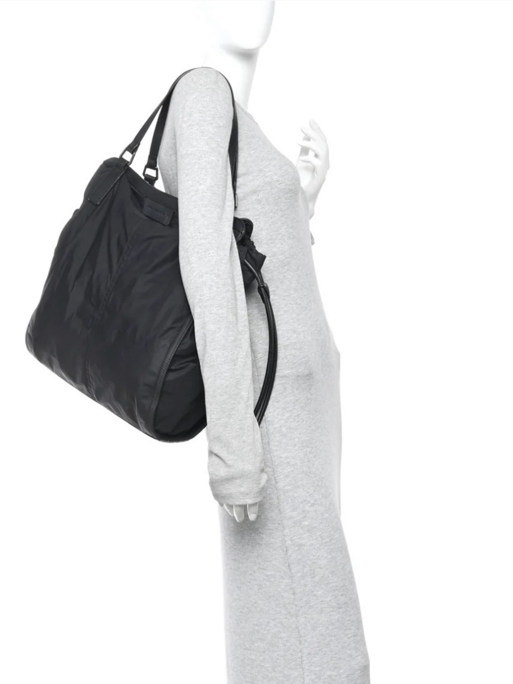Burberry Nylon Buckleigh Tote Black Women's Bag - Classic Everyday Carry - Picture 3 of 7